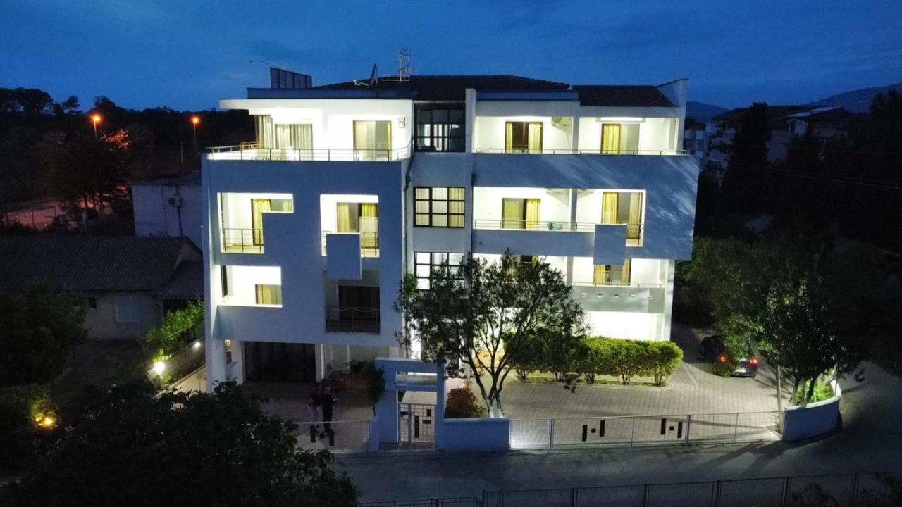 Buzuku House 호텔 울친 외부 사진